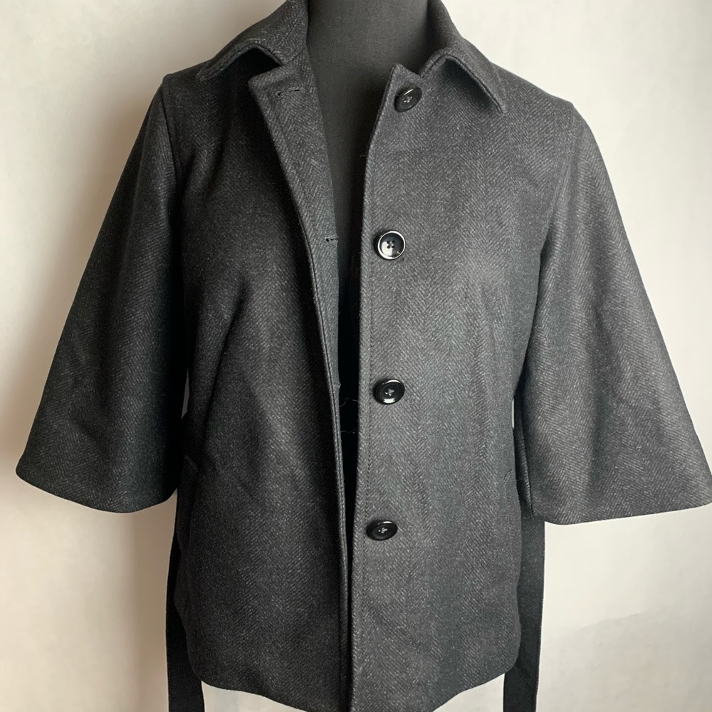 Gap Wool Blend Tie Waist Coat. Size Small